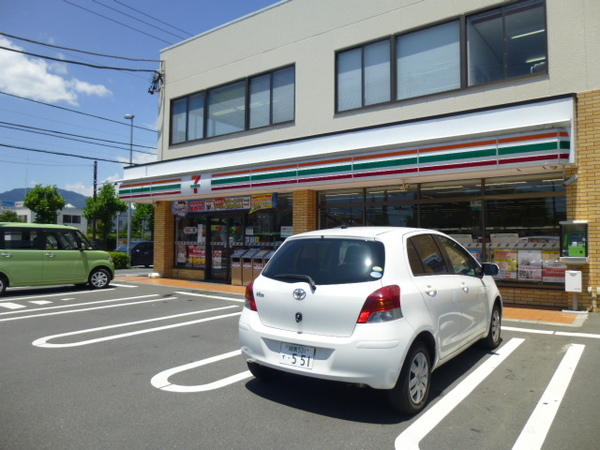コンビニ　セブンイレブン小田原南鴨宮店（コンビニ）まで446m