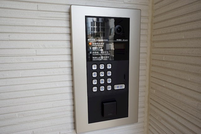セキュリティ　オートロック完備