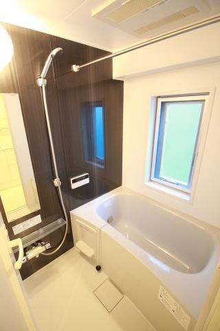 バス・シャワールーム　（別タイプ参考写真）GRACIA OGU　荒川区西尾久6