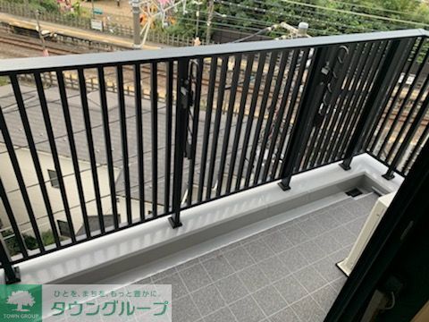 バルコニー　バルコニー
