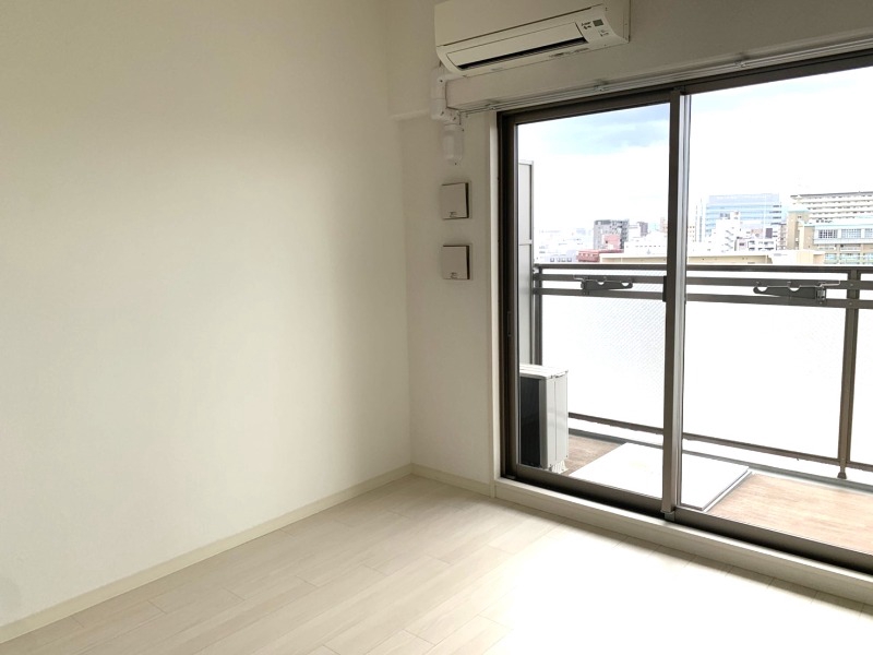 その他部屋・スペース　白を基調にした明るいお部屋です。