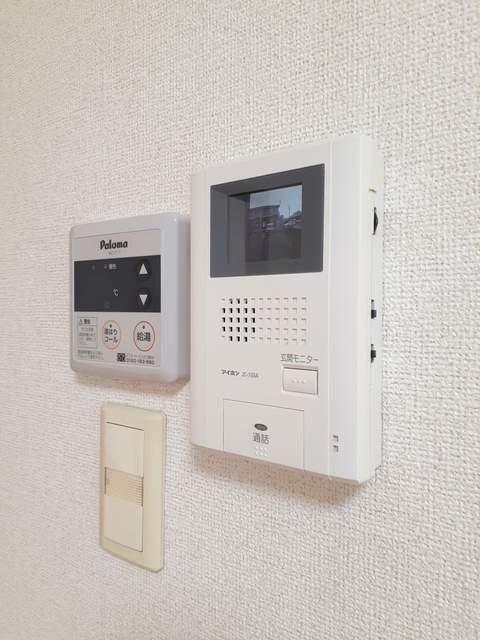 セキュリティ　モニター付きインターホン