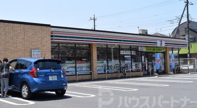 コンビニ　セブンイレブン松戸胡録台店（コンビニ）まで390m
