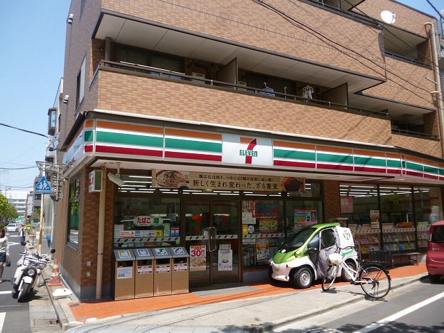 コンビニ　セブンイレブン（コンビニ）まで270m