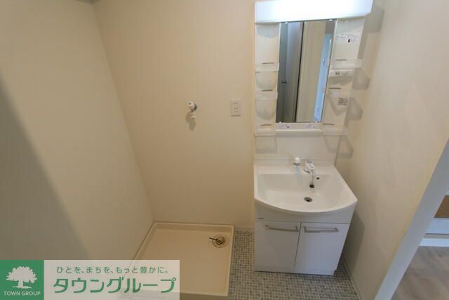 洗面設備　※同タイプの部屋になります。