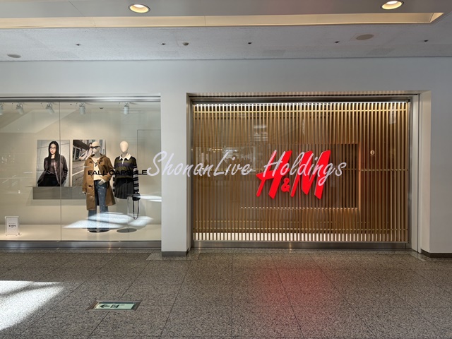 その他　H&M ランドマークプラザ横浜店（その他）まで622m