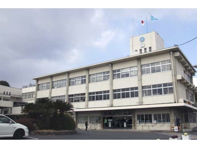 役所　向日市役所（役所）まで2300m