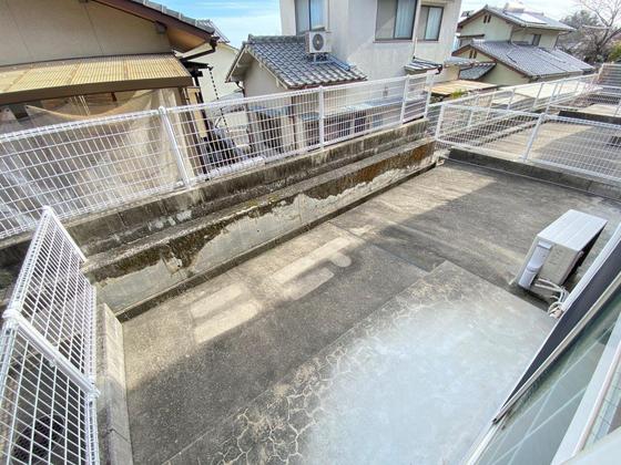 庭　※別部屋の写真です