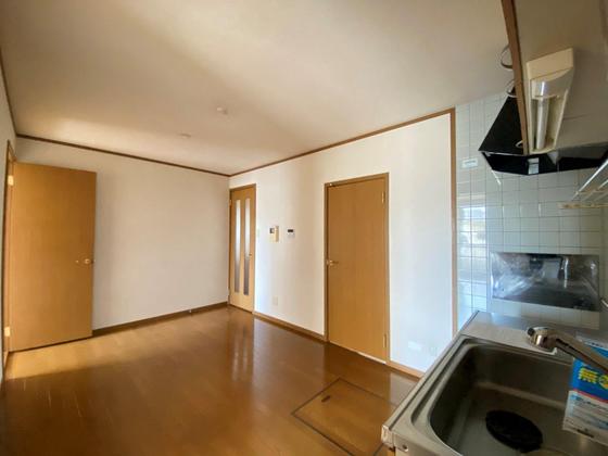 居室・リビング　※別部屋の写真です