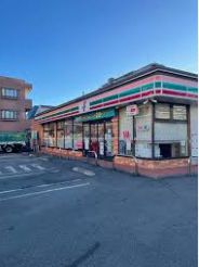 コンビニ　セブンイレブン調布ケ丘3丁目店（コンビニ）まで353m