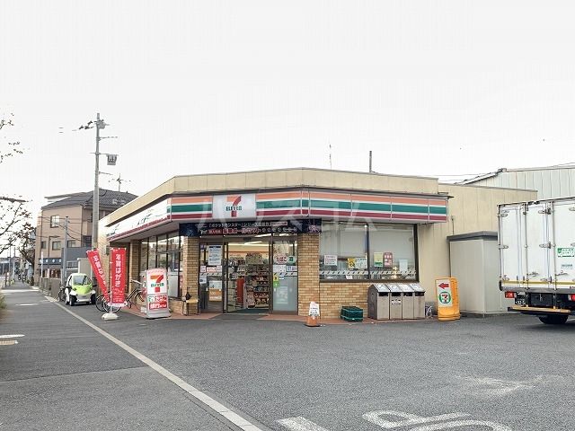 コンビニ　セブンイレブン 葛飾奥戸3丁目店（コンビニ）まで335m