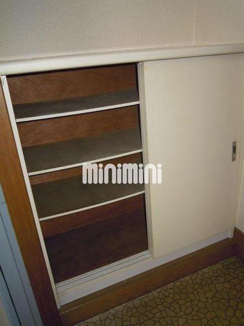 収納　下駄箱も有ります♪