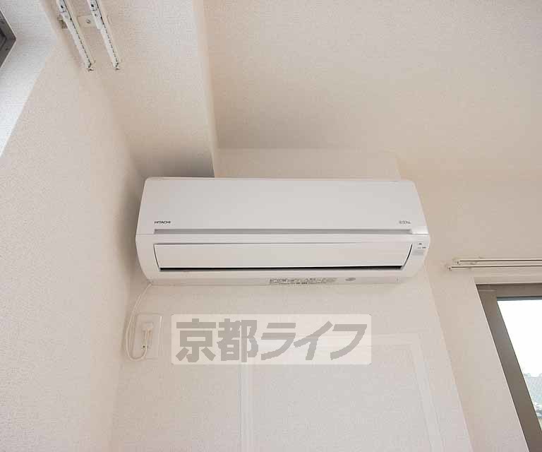 その他設備　エアコン１基付きです。