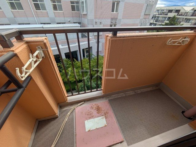 シュロス五月山Iの内装写真