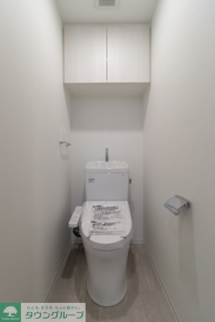 トイレ　※写真は同タイプ住戸です。