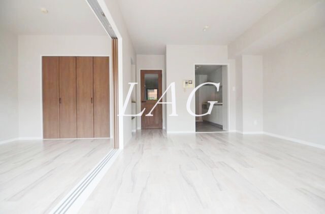 居室・リビング　洋室のお部屋です。