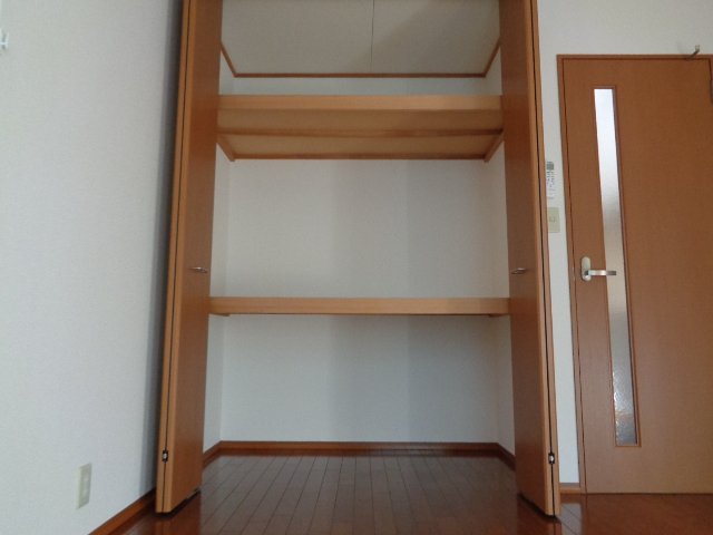 収納　参考写真　101号室