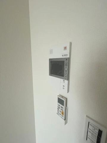セキュリティ　モニター付きインターホン完備