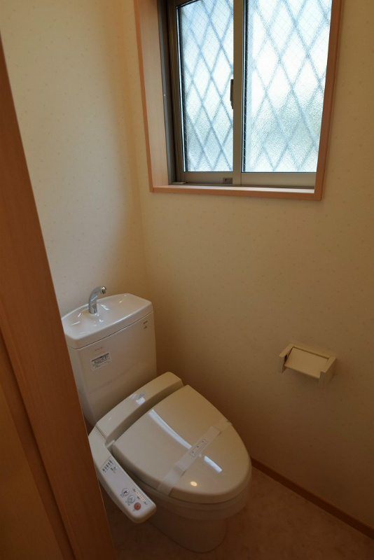 トイレ　※別部屋参考写真※