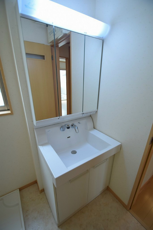 洗面設備　※別部屋参考写真※