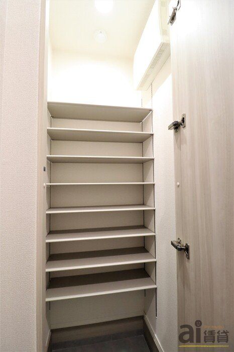 収納　※同仕様写真です