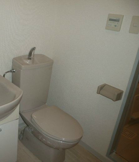 トイレ　★《見学予約受け付け中》設備充実のハイグレード賃貸マンション