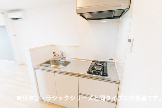 キッチン　※新築の為、内装イメージです