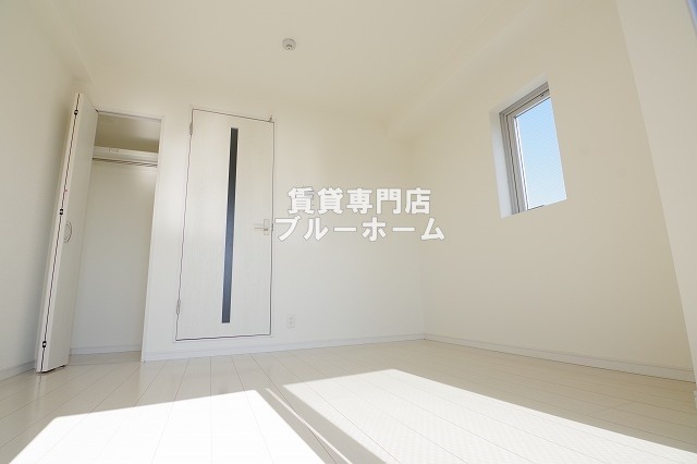 その他部屋・スペース　別角度からの洋室！