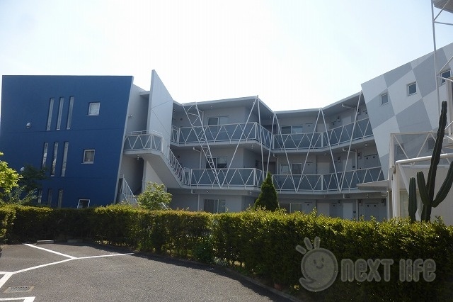 建物外観　エスタシオン調布の外観