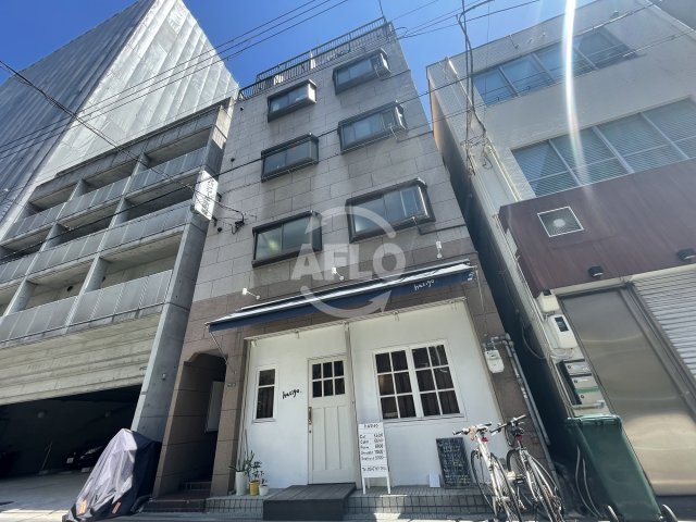 建物外観　ラパンジール京町堀　外観