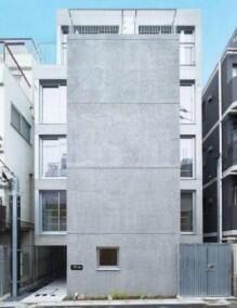 建物外観　外観は落ち着いています
