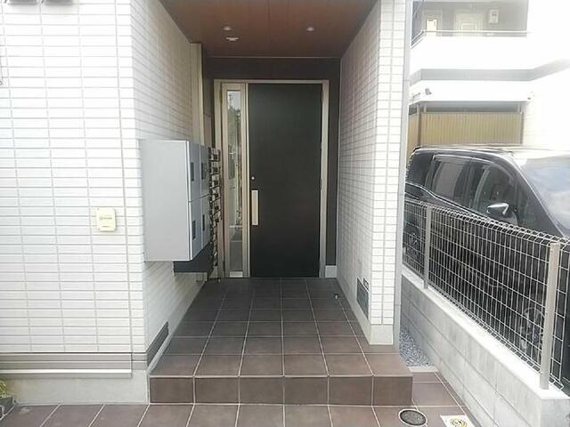 エントランス　エントランス