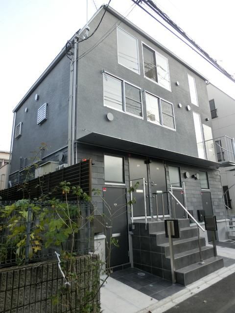 建物外観　閑静な住宅街にあり