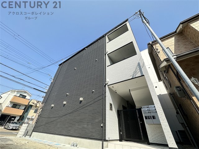 建物外観　オートロック付きで安心です♪