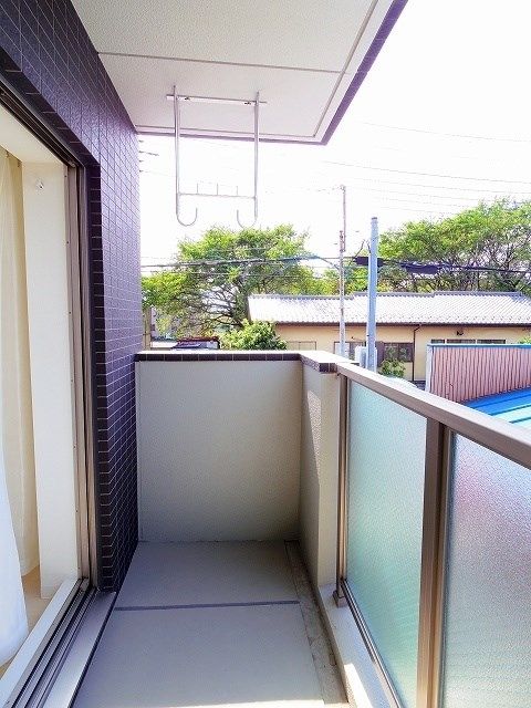 バルコニー　※同仕様写真