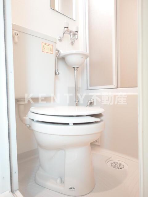 トイレ　落ち着いたトイレです