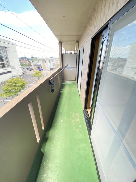 バルコニー　◆こちらの物件のお問合わせは、蕪木不動産へお問合せ下さい◆