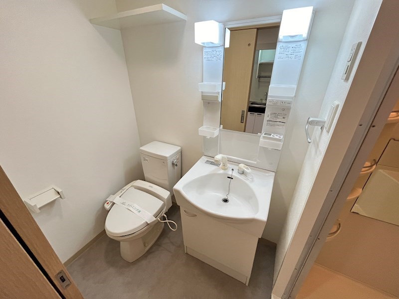 ダイドーメゾン阪神西宮駅前のトイレ写真