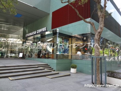 飲食店　スターバックス 新宿グリーンタワービル店（飲食店）まで730m