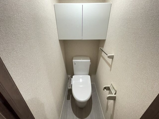 トイレ　トイレ　温水洗浄暖房便座
