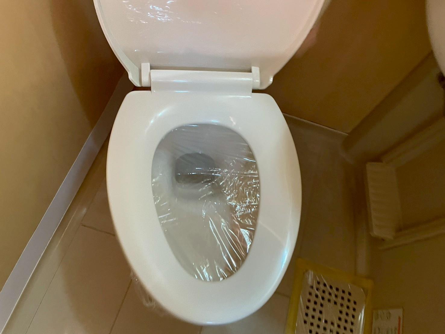 トイレ　別部屋の写真です。