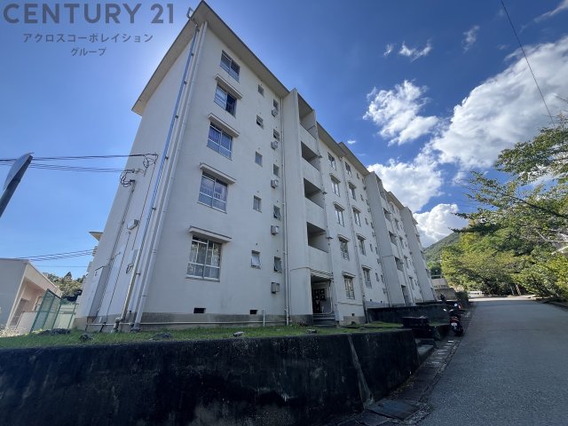 建物外観　敷地内に駐輪場あります！