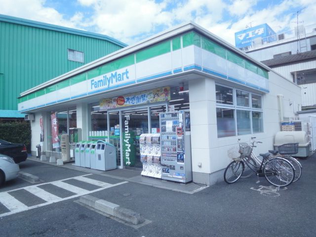 コンビニ　ファミリーマート領家橋店（コンビニ）まで435m