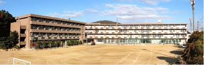 小学校　尾道市立栗原小学校（小学校）まで901m