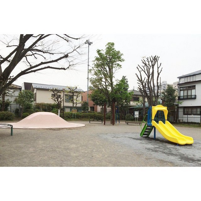 公園　下布田公園（公園）まで140m