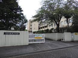 中学校　大津市立唐崎中学校（中学校）まで946m