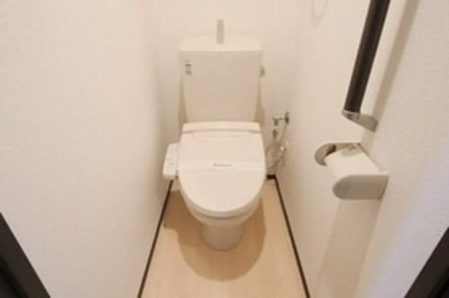 トイレ　別部屋同仕様