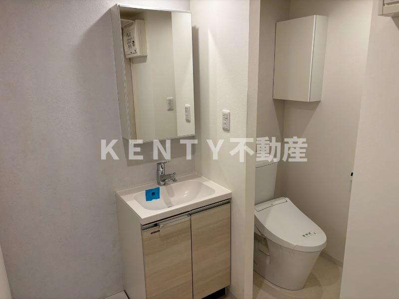 トイレ　落ち着いたトイレです
