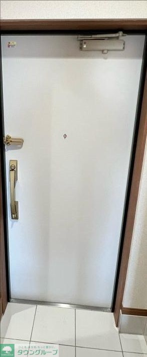 玄関　※他号室参考写真