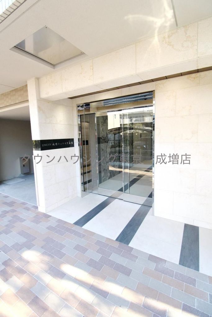 エントランス　エントランス